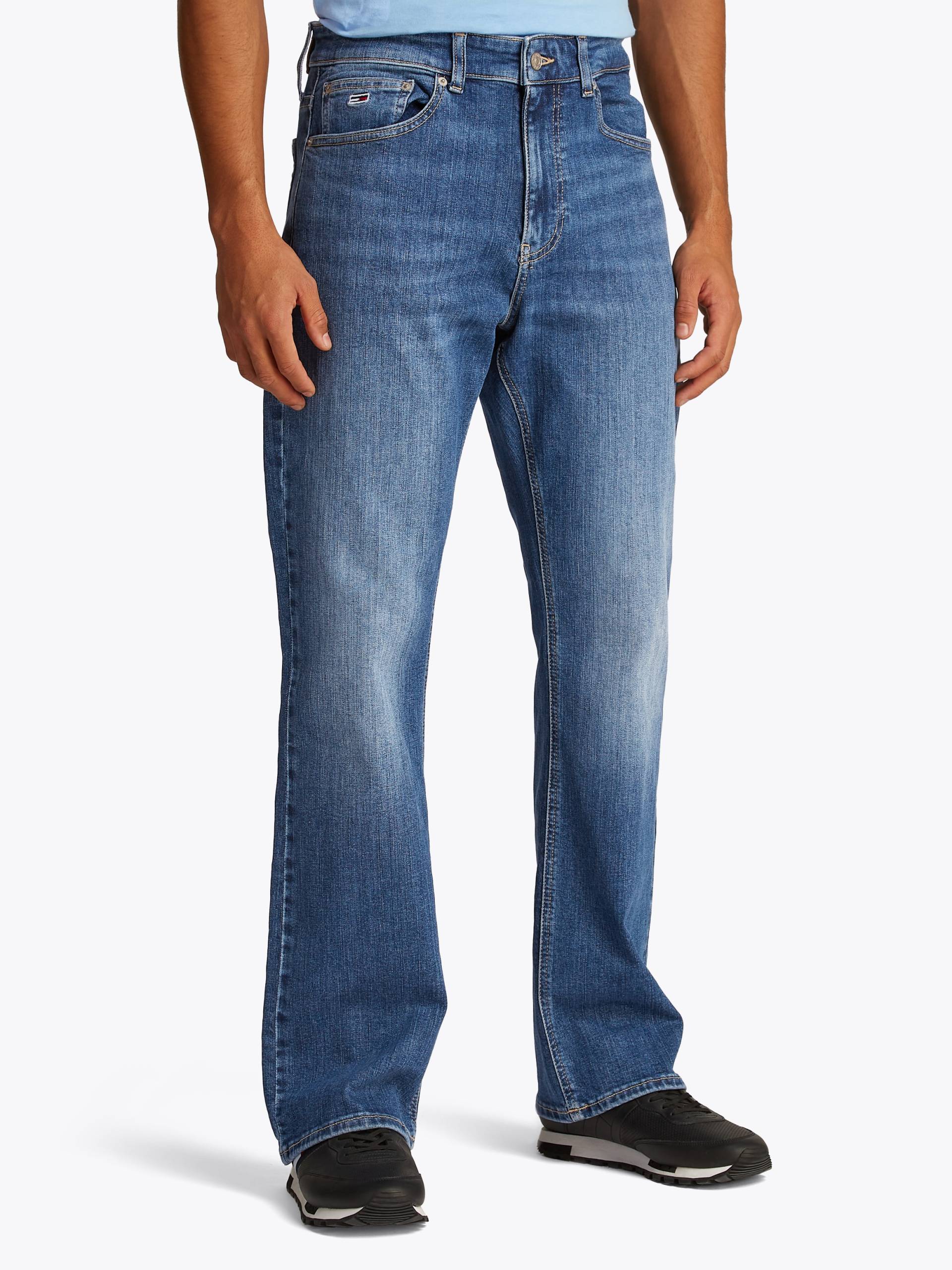 Tommy Jeans Bootcut-Jeans »Ryan Bootcut«, in blauer Waschung von TOMMY JEANS