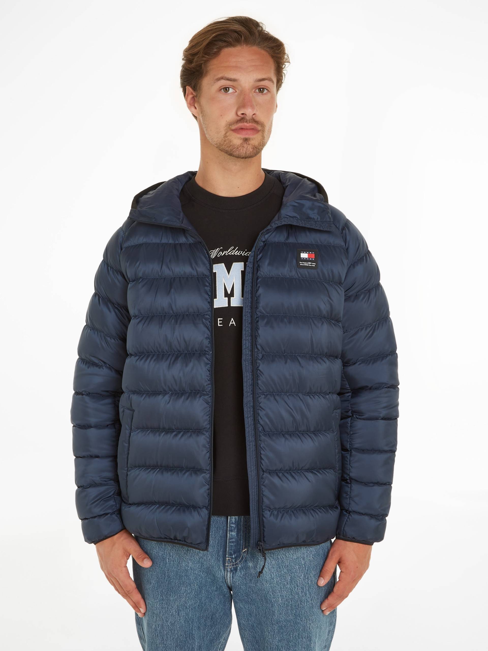 Tommy Jeans Daunenjacke »TJM HOODED LT DOWN JACKET EXT«, mit Kapuze, mit Kapuze und integriertem Stehkragen von TOMMY JEANS