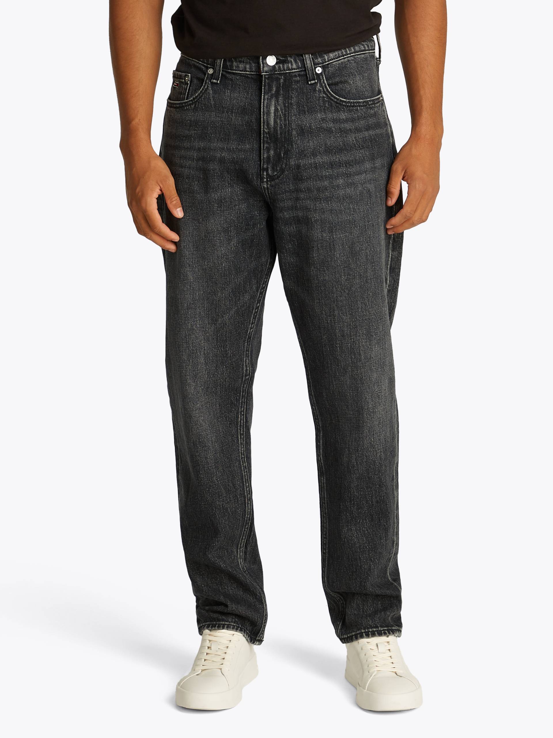 Tommy Jeans Gerade Jeans »Isaac Relaxed Tapered«, Mit Gürtelschlaufen von TOMMY JEANS