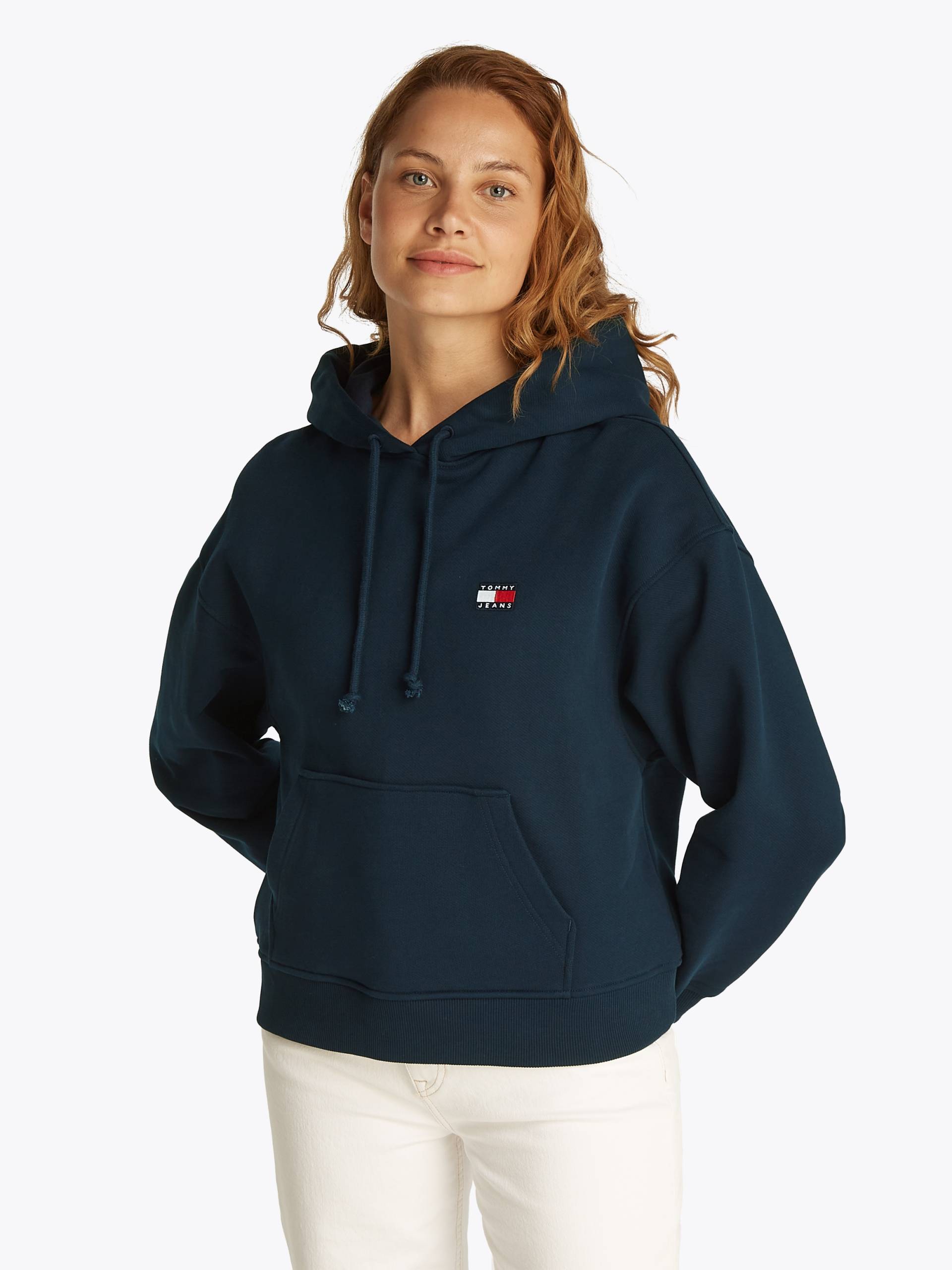 Tommy Jeans Hoodie »TJW BXY BADGE HOODIE EXT«, mit Logo-Badge von TOMMY JEANS