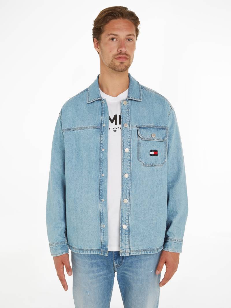 Tommy Jeans Jeanshemd »TJM ESSENTIAL DENIM OVERSHIRT«, mit knöpfbarer Brusttasche von TOMMY JEANS