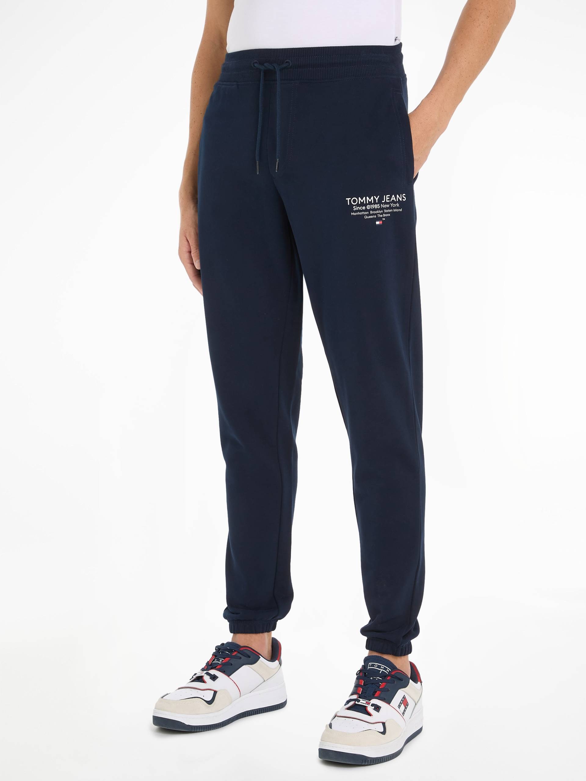 Tommy Jeans Jogginghose »TJM SLIM ENTRY GRAPHIC SWEATPANT«, mit Logodruck am Bein von TOMMY JEANS