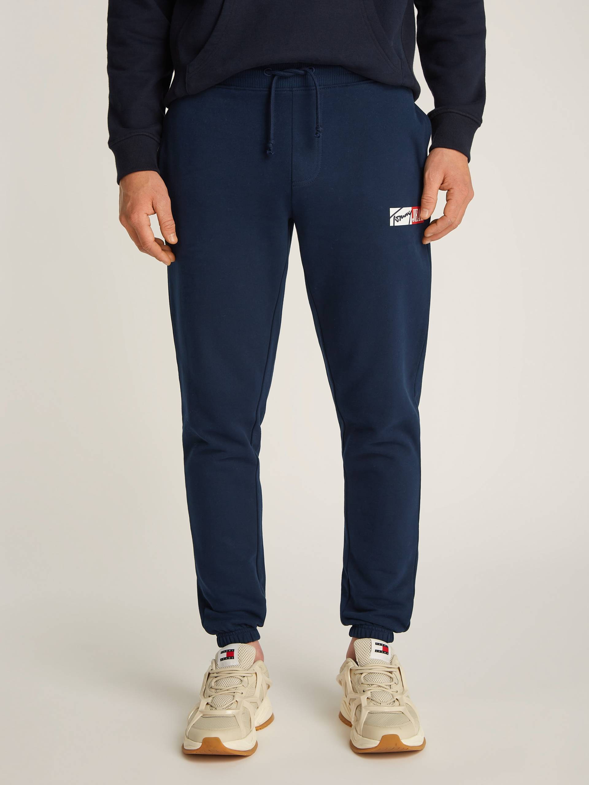 Tommy Jeans Jogginghose »TJM SLIM ENTRY SWEATPANT«, mit Logo von TOMMY JEANS