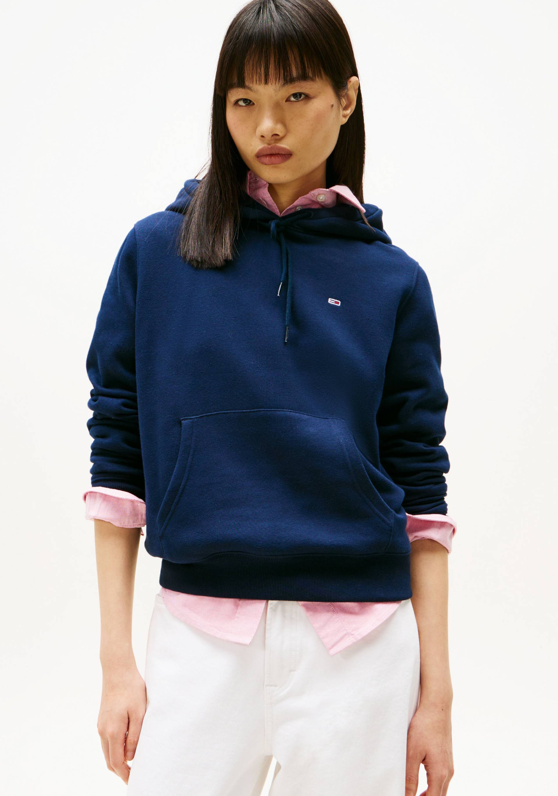 Tommy Jeans Hoodie »TJW REG S FLAG HOODIE«, mit Logo-Flag Tommy Jeans Hoodie »TJW REG S FLAG HOODIE«, mit Logo-Flag von TOMMY JEANS