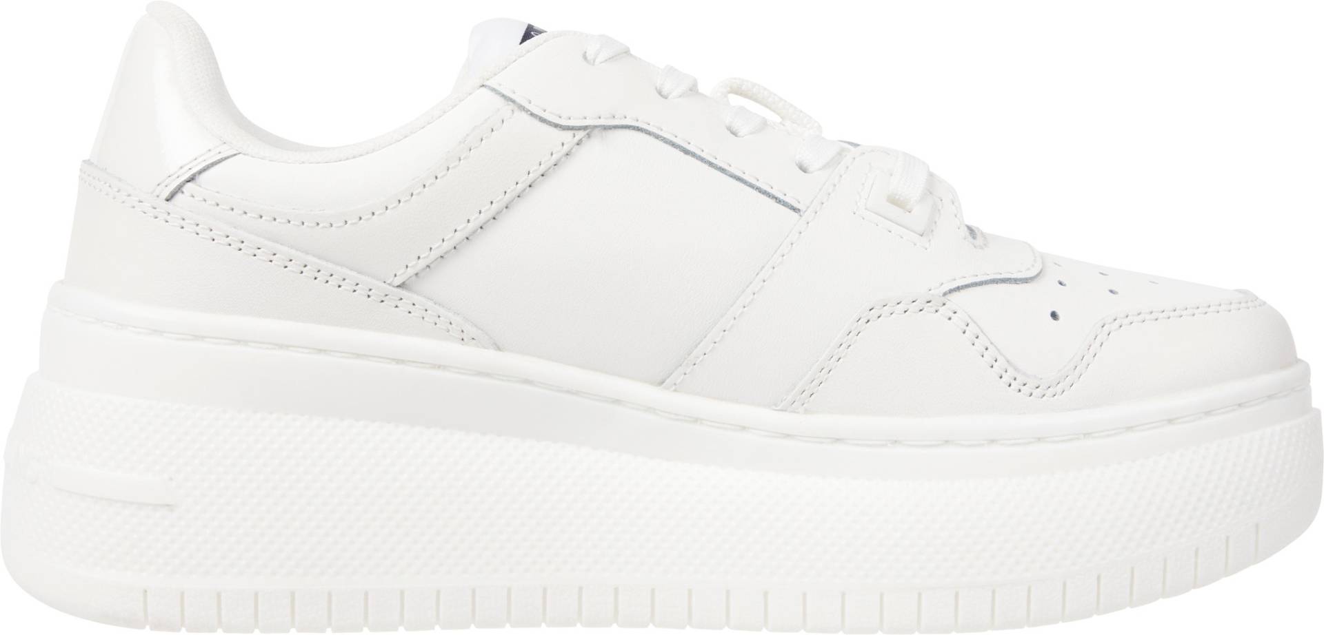 Tommy Jeans Keilsneaker »TJW RETRO BASKET FLATFORM CHARM«, mit Tommy Jeans Schmuckelement, Freizeitschuh, Halbschuh, Schnürschuh von TOMMY JEANS