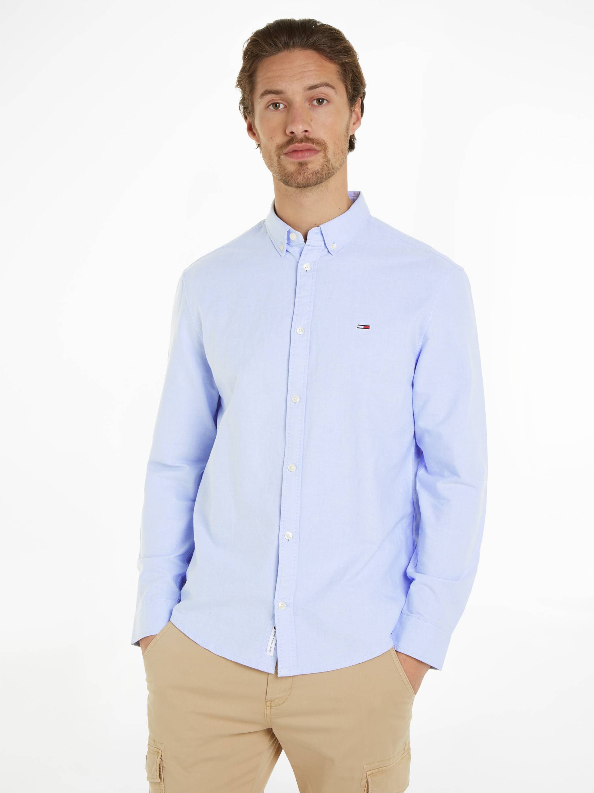 Tommy Jeans Langarmhemd »TJM ENTRY REG OXFORD SHIRT«, mit Logoprägung von TOMMY JEANS