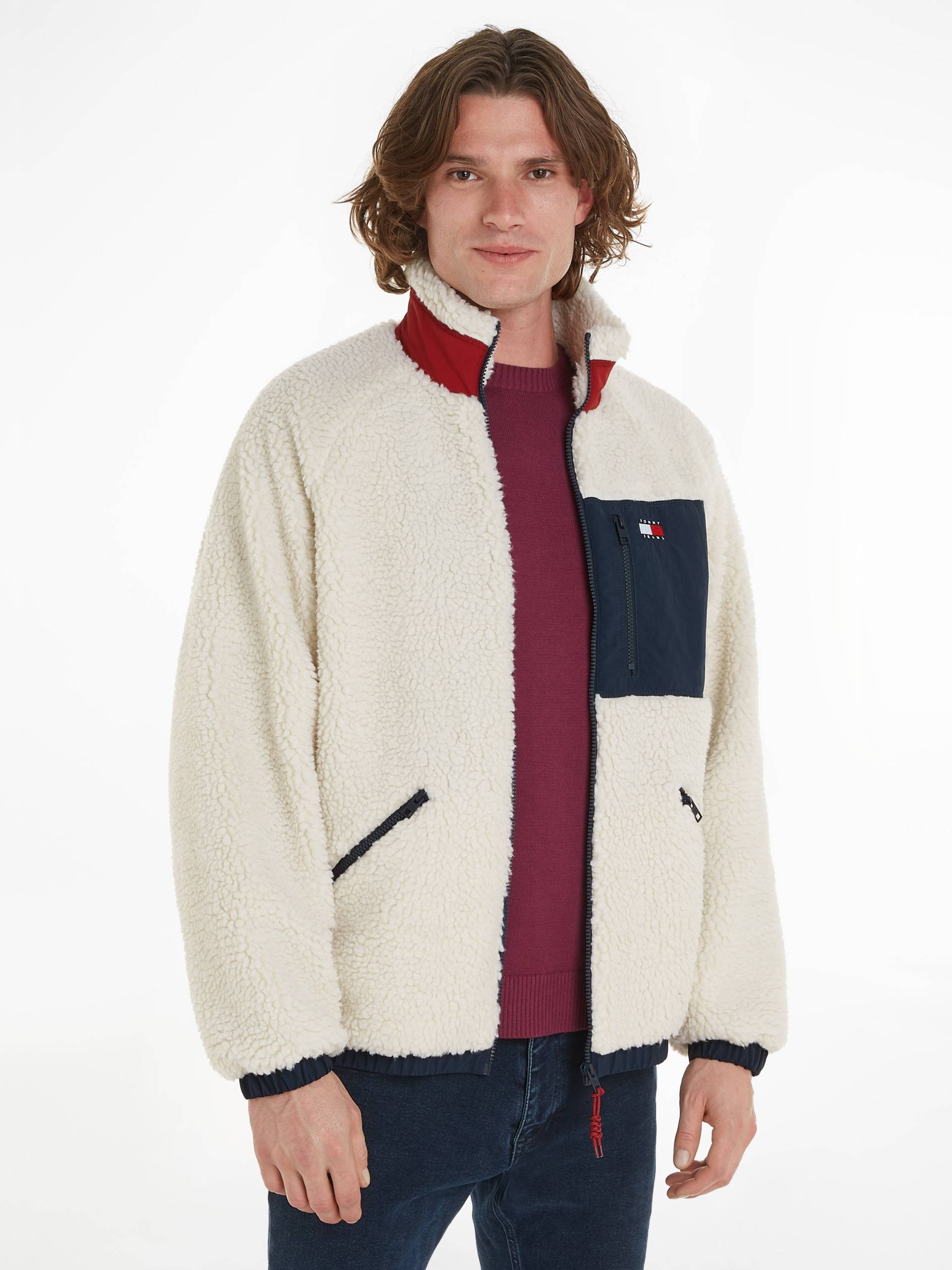 Tommy Jeans Outdoorjacke »TJM OUTDOOR TEDDY JACKET EXT«, mit Logoprägung Tommy Jeans Outdoorjacke »TJM OUTDOOR TEDDY JACKET EXT«, mit Logoprägung von TOMMY JEANS