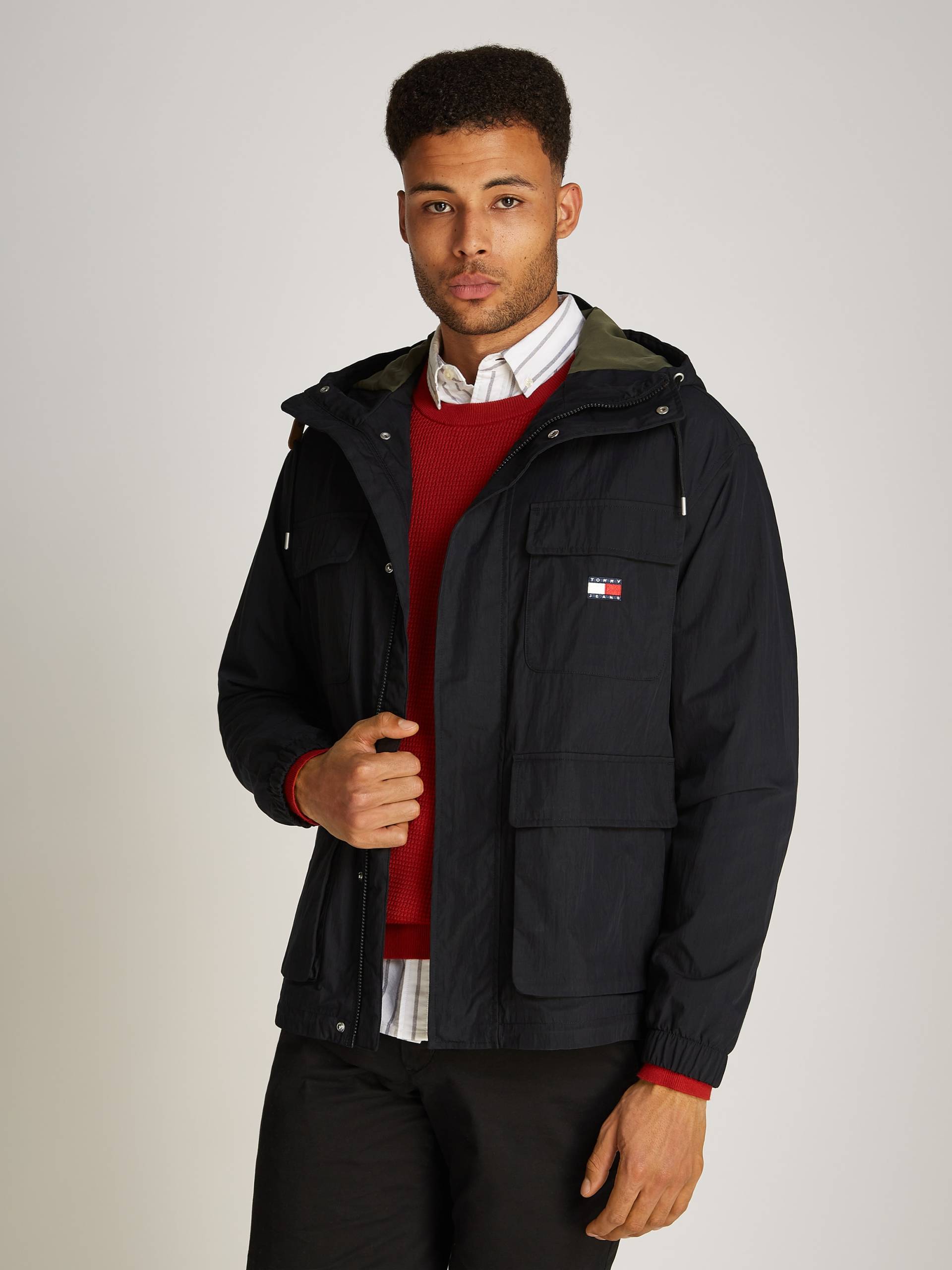 Tommy Jeans Parka »TJM UTILITY PARKA«, mit Kapuze, mit Logoprägung von TOMMY JEANS