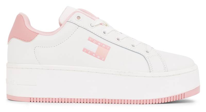 Tommy Jeans Plateausneaker »TJW FLATFORM ESS«, Freizeitschuh, Halbschuh, Schnürschuh mit gepolstertem Schaftrand von TOMMY JEANS