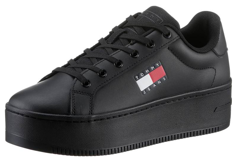 Tommy Jeans Plateausneaker »TJW FLATFORM ESS«, Freizeitschuh, Halbschuh, Schnürschuh mit gepolstertem Schaftrand von TOMMY JEANS