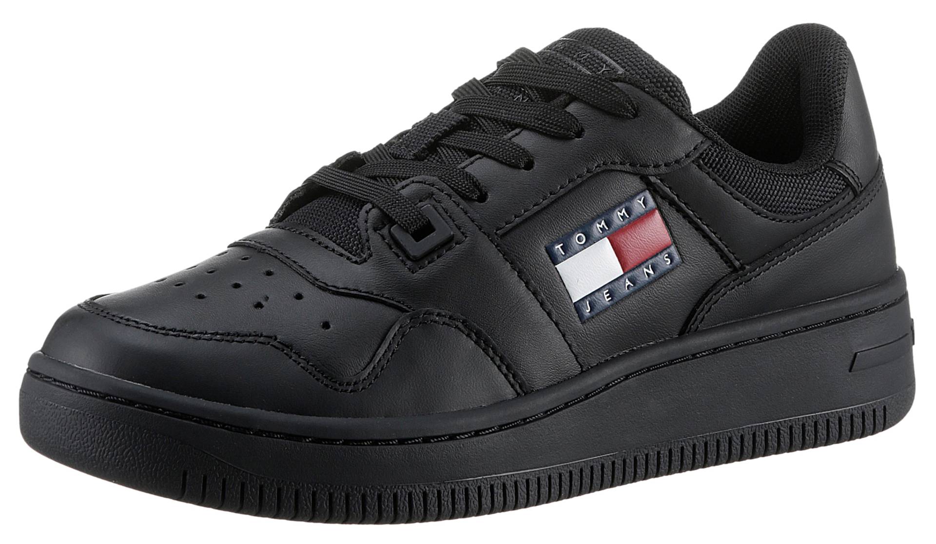 Tommy Jeans Plateausneaker »TJW RETRO BASKET ESS«, Freizeitschuh, Halbschuh, Schnürschuh mit seitlicher Logoflagge von TOMMY JEANS