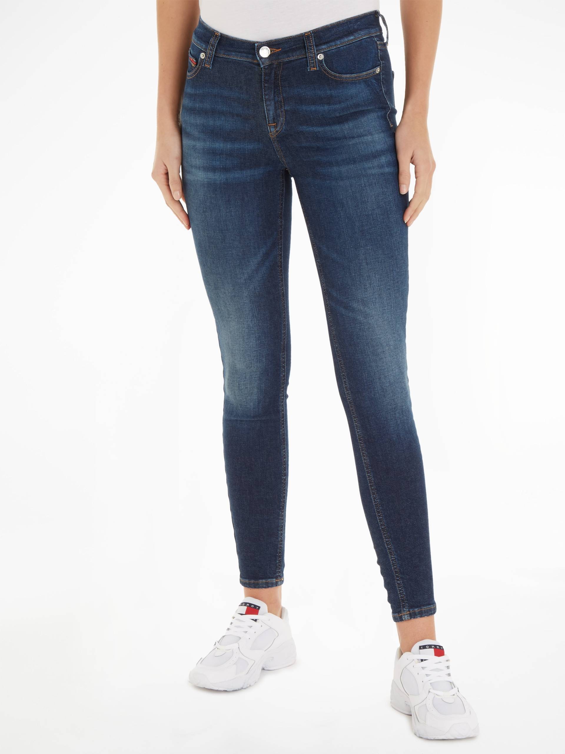 Tommy Jeans Skinny-fit-Jeans, mit dezenten Label-Applikationen von TOMMY JEANS