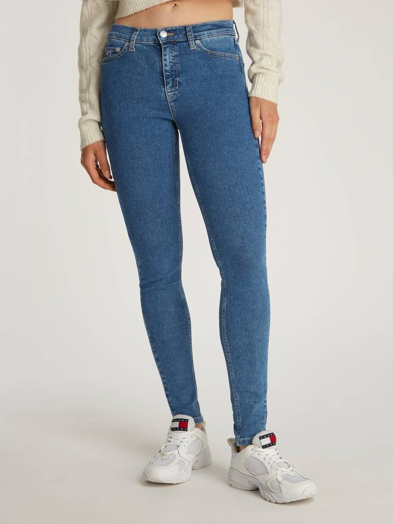 Tommy Jeans Skinny-fit-Jeans »Nora Mid Rise Skinny Fit«, mit Waschung, mit Logo-Badge von TOMMY JEANS