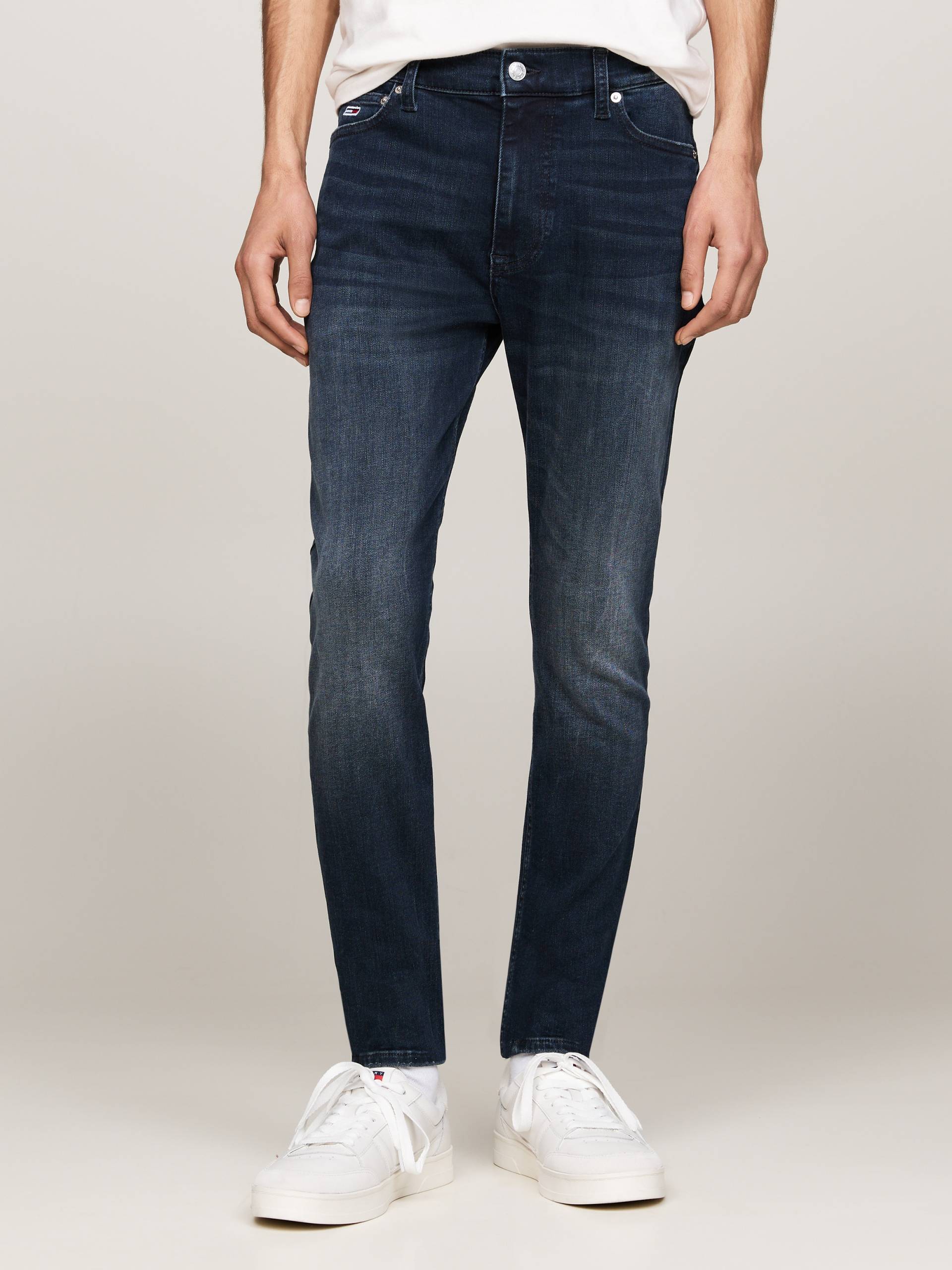 Tommy Jeans Skinny-fit-Jeans »SIMON SKNY«, mit Logoprägung von TOMMY JEANS