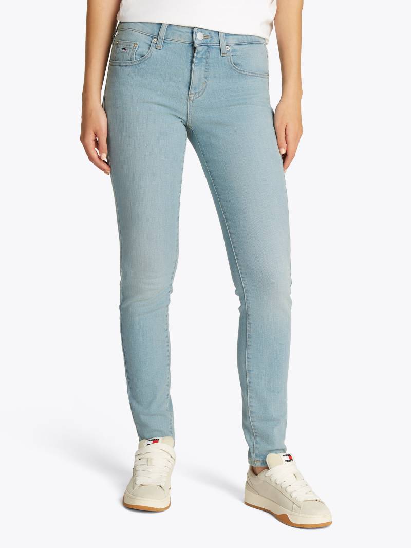 Tommy Jeans Skinny-fit-Jeans »Sophie Low Waist Skinny«, mit Logo-Badge, in Knöchellänge von TOMMY JEANS