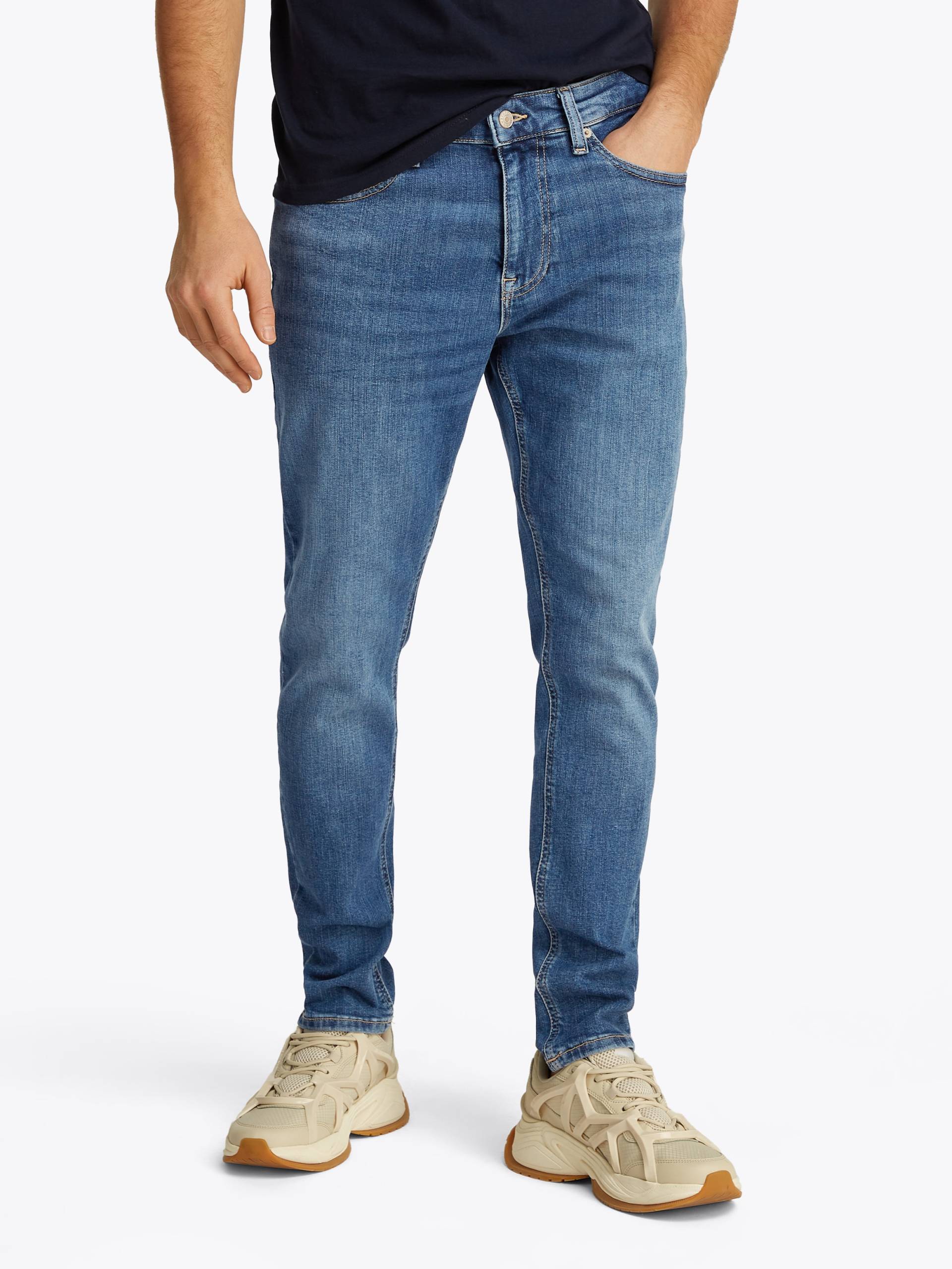 Tommy Jeans Slim-fit-Jeans »AUSTIN SLIM TPRD«, schmal zulaufendes Bein von TOMMY JEANS