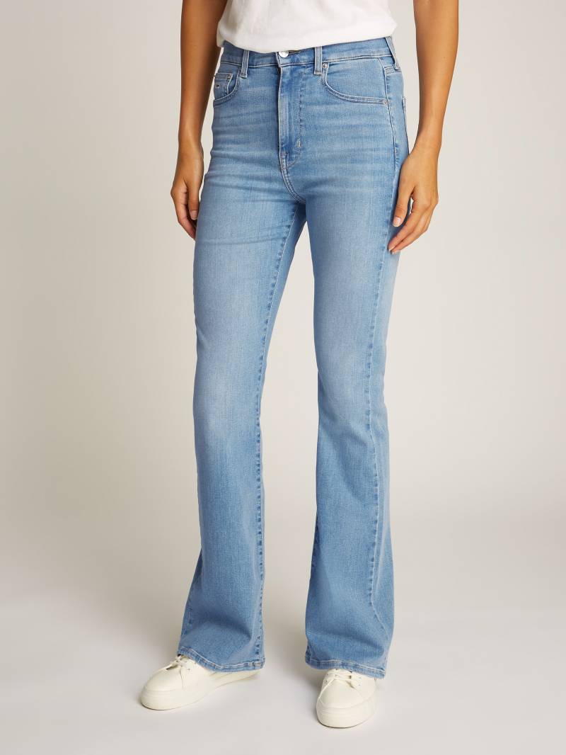 Tommy Jeans Slim-fit-Jeans »Sylvia High Rise Flare«, mit Logo-Badge von TOMMY JEANS