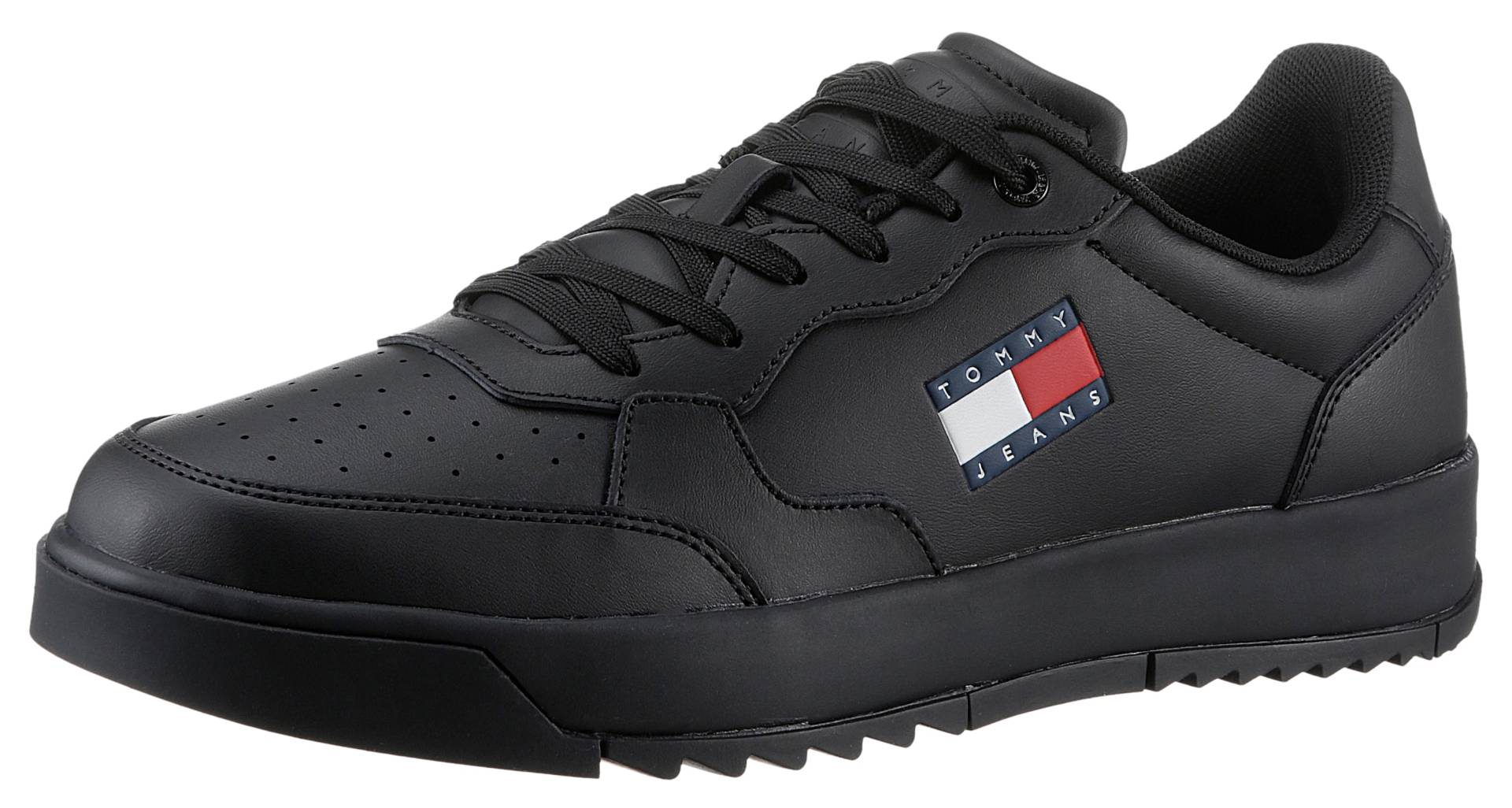 Tommy Jeans Sneaker »TJM RETRO ESS«, mit TOMMY Markenlogo, Freizeitschuh, Halbschuh, Schnürschuh Tommy Jeans Sneaker »TJM RETRO ESS«, mit TOMMY Markenlogo, Freizeitschuh, Halbschuh, Schnürschuh von TOMMY JEANS