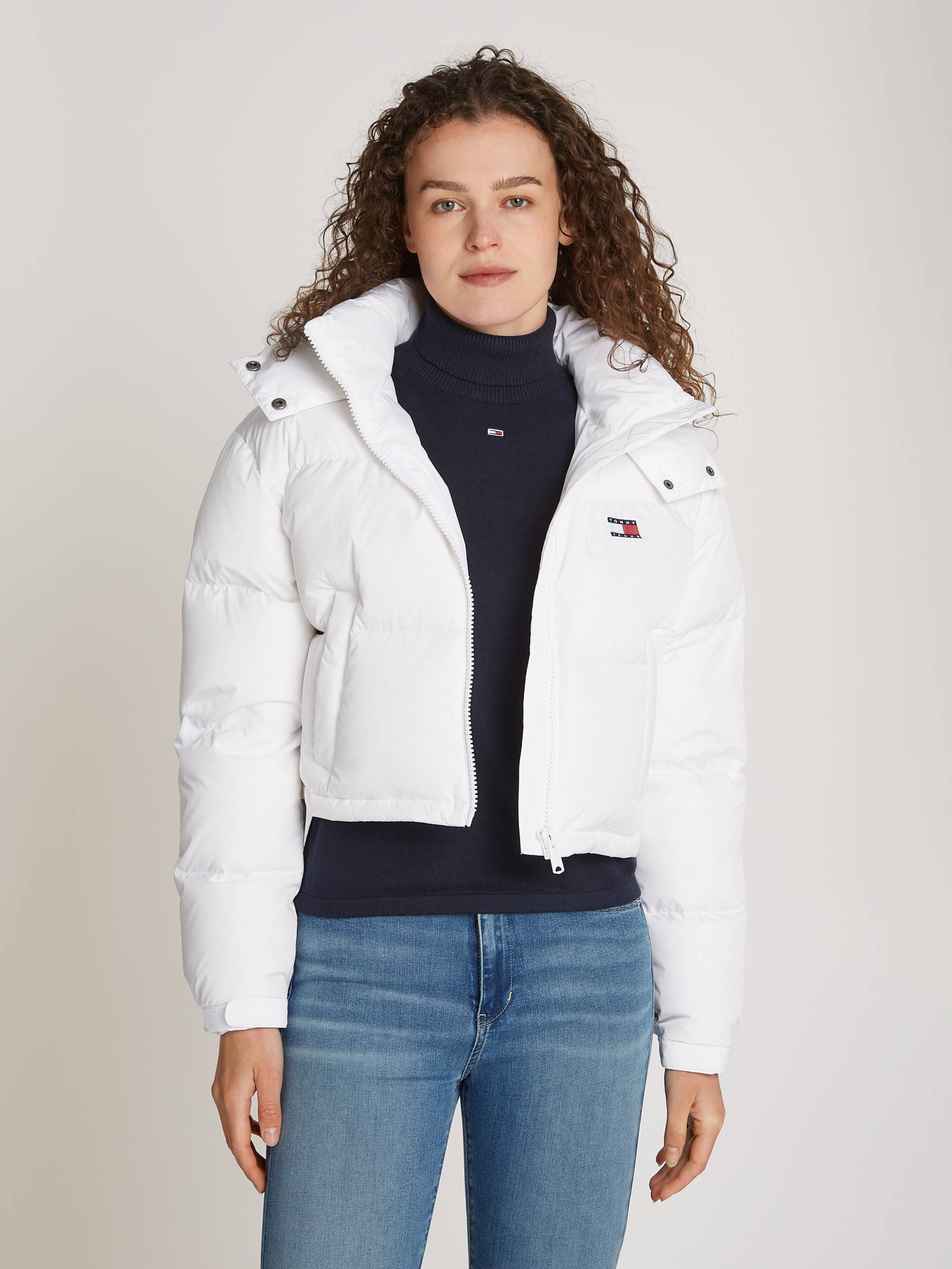 Tommy Jeans Steppjacke »TJW CRP ALASKA PUFFER«, mit Kapuze, mit Logostickereien Tommy Jeans Steppjacke »TJW CRP ALASKA PUFFER«, mit Kapuze, mit Logostickereien von TOMMY JEANS