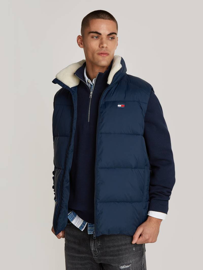 Tommy Jeans Steppweste »TJM POLY PUFFER VEST«, Kragen mit Fleece gefüttert, Markenlogo auf Brusthöhe von TOMMY JEANS