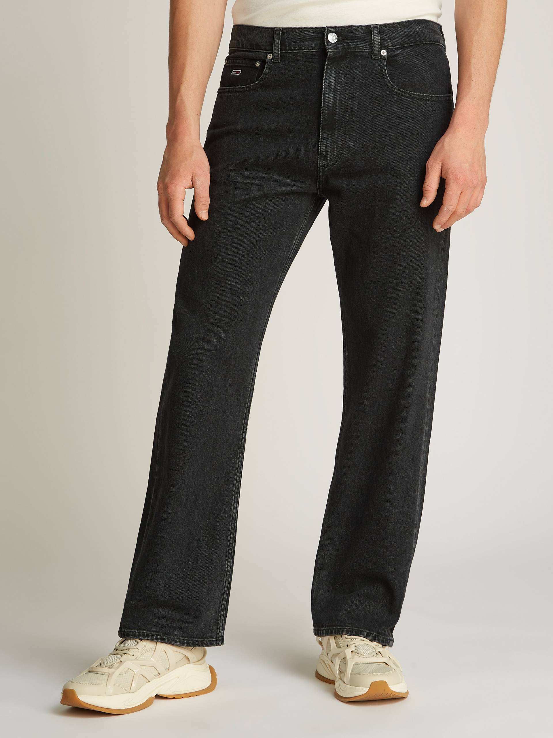 Tommy Jeans Straight-Jeans »Otis Regular Straight«, im modischen Schnitt Tommy Jeans Straight-Jeans »Otis Regular Straight«, im modischen Schnitt von TOMMY JEANS