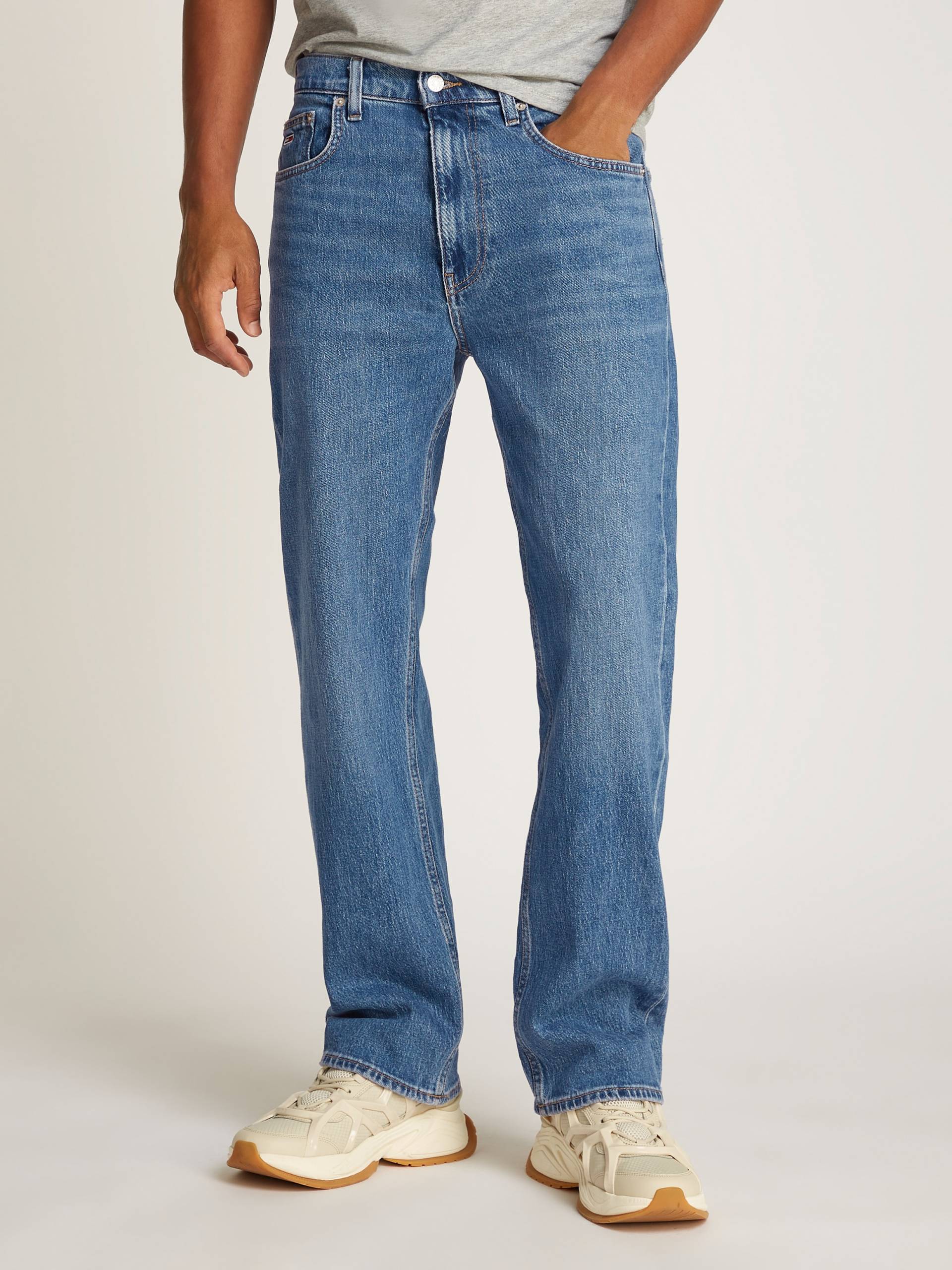 Tommy Jeans Straight-Jeans »Otis Regular Straight«, im modischen Schnitt von TOMMY JEANS