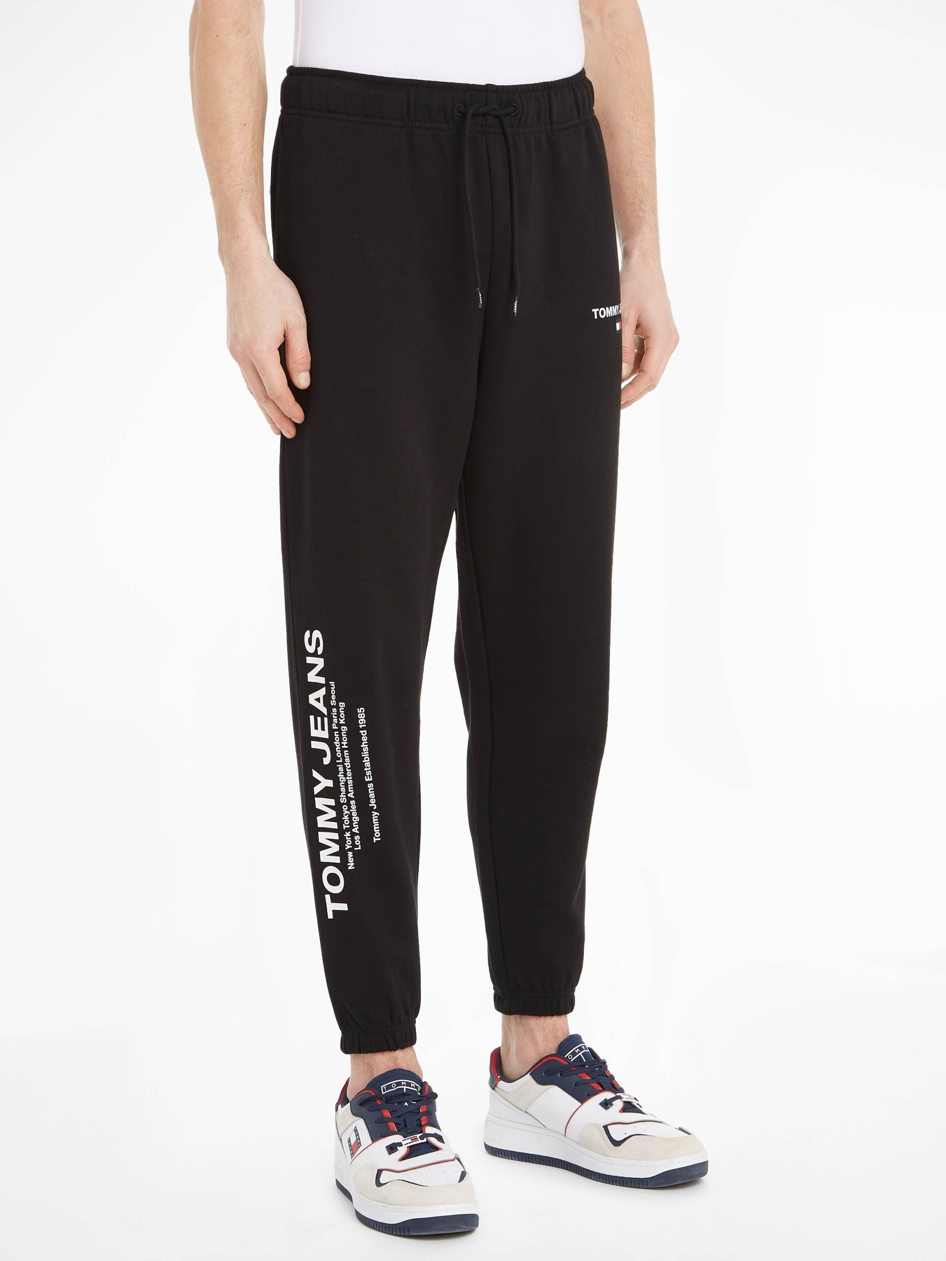 Tommy Jeans Sweathose »TJM REG ENTRY GRAPHIC JOGGER« von TOMMY JEANS