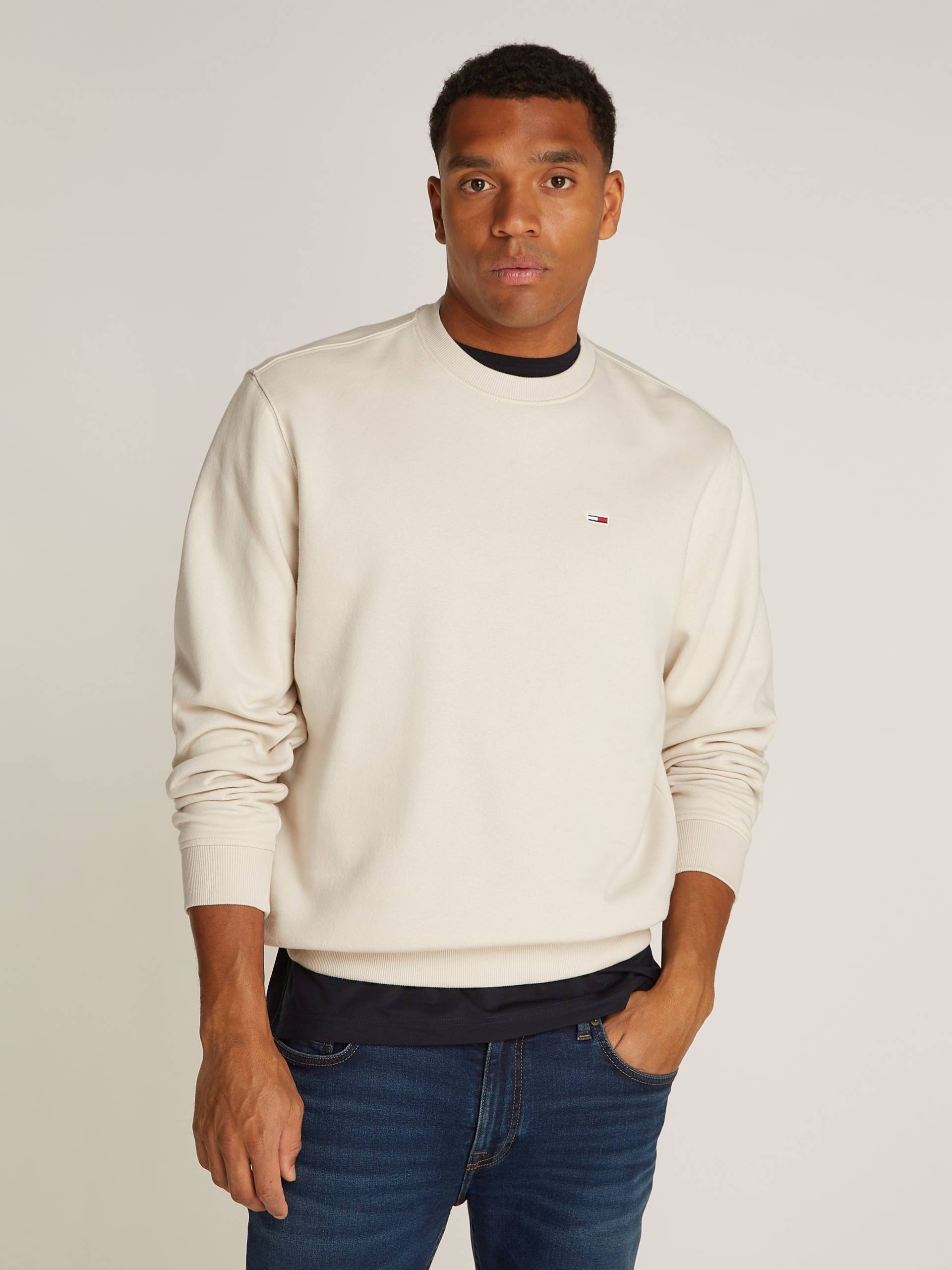 Tommy Jeans Sweatshirt »TJM REG S FLAG CREW«, mit Logostickerei von TOMMY JEANS