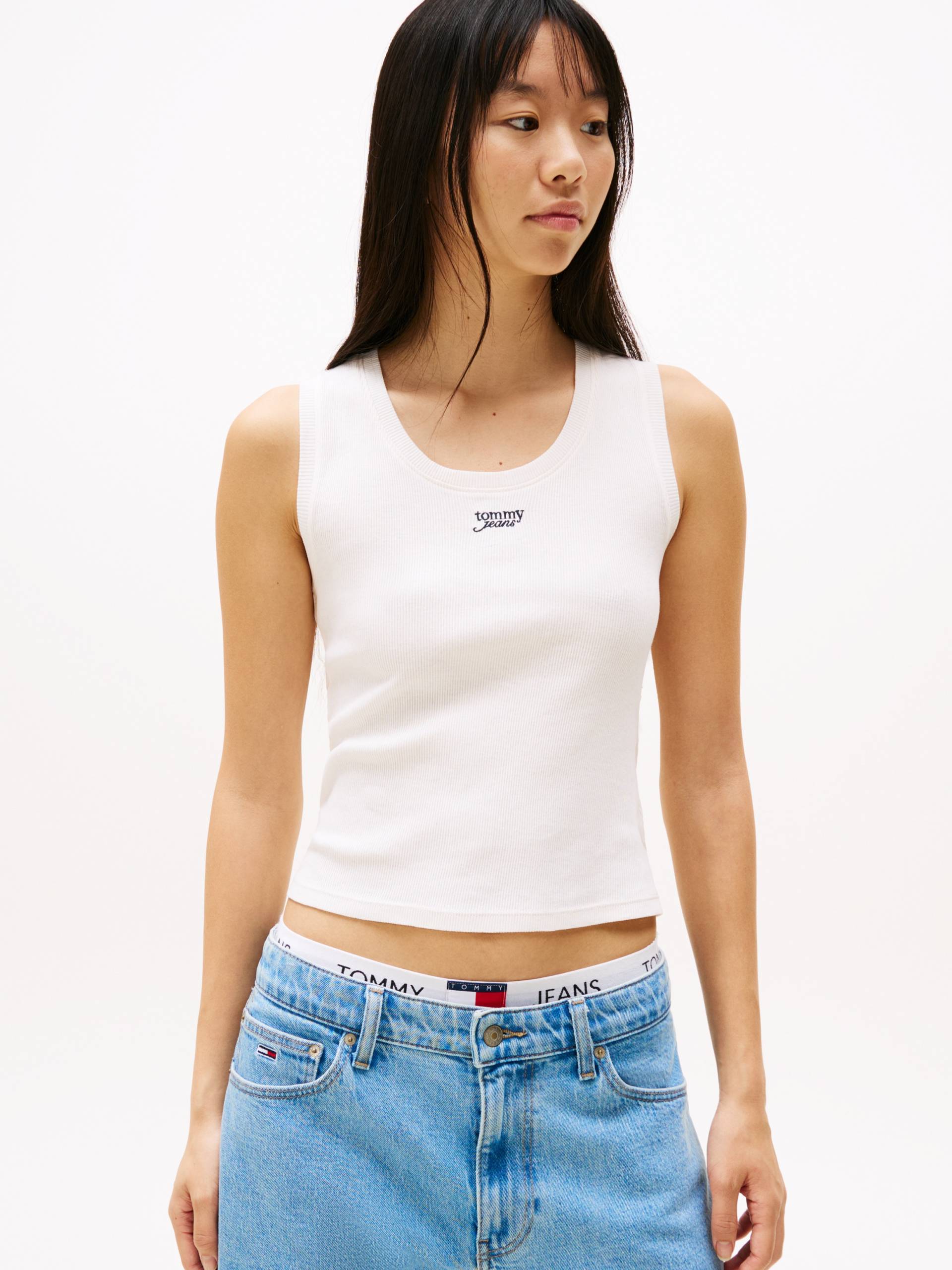 Tommy Jeans Tanktop »TJW SLIM SCRIPT RIB TANK TOP«, mit Logostickerei von TOMMY JEANS