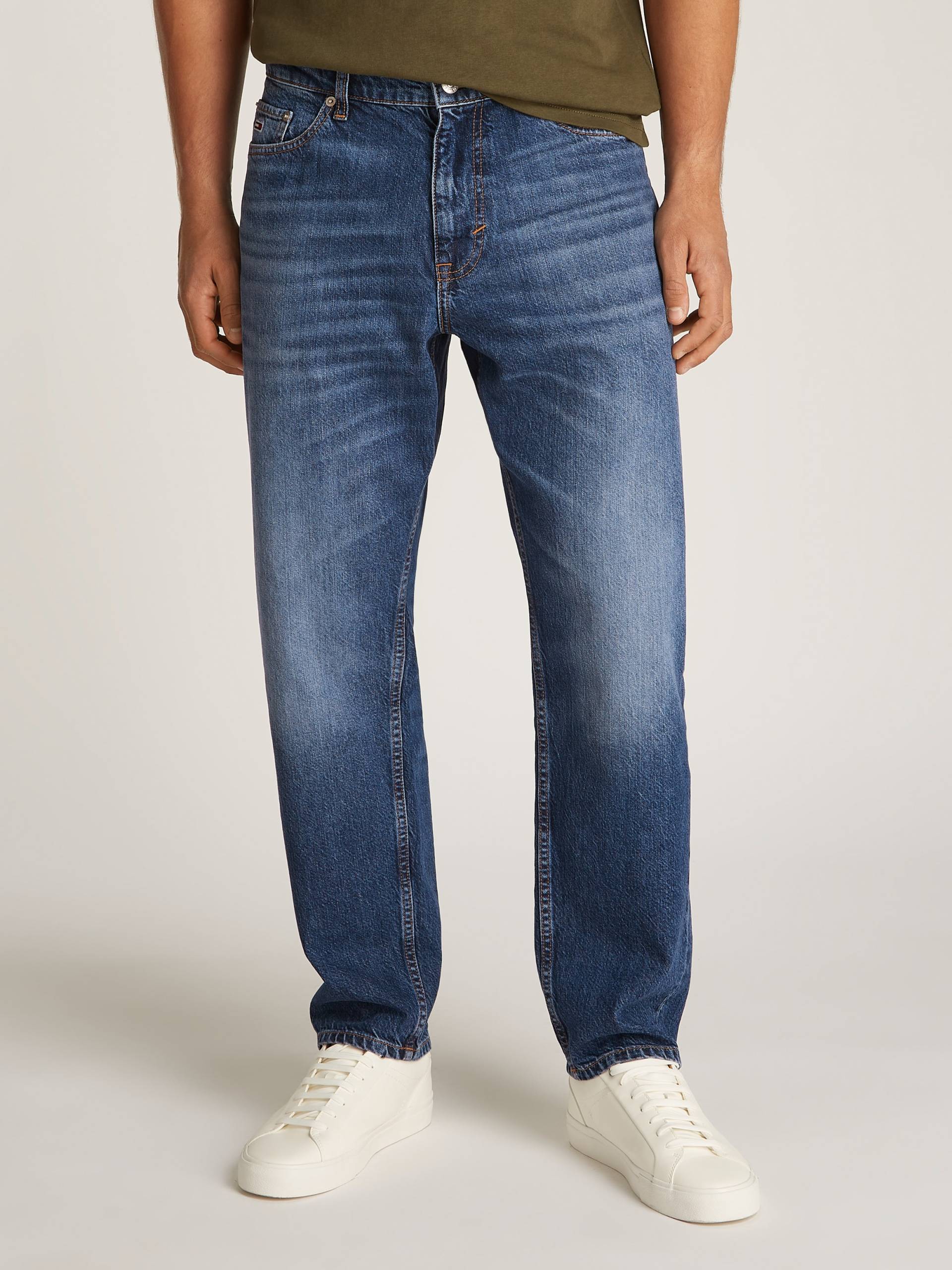 Tommy Jeans Tapered-fit-Jeans »Isaac Relaxed Tapered« von TOMMY JEANS