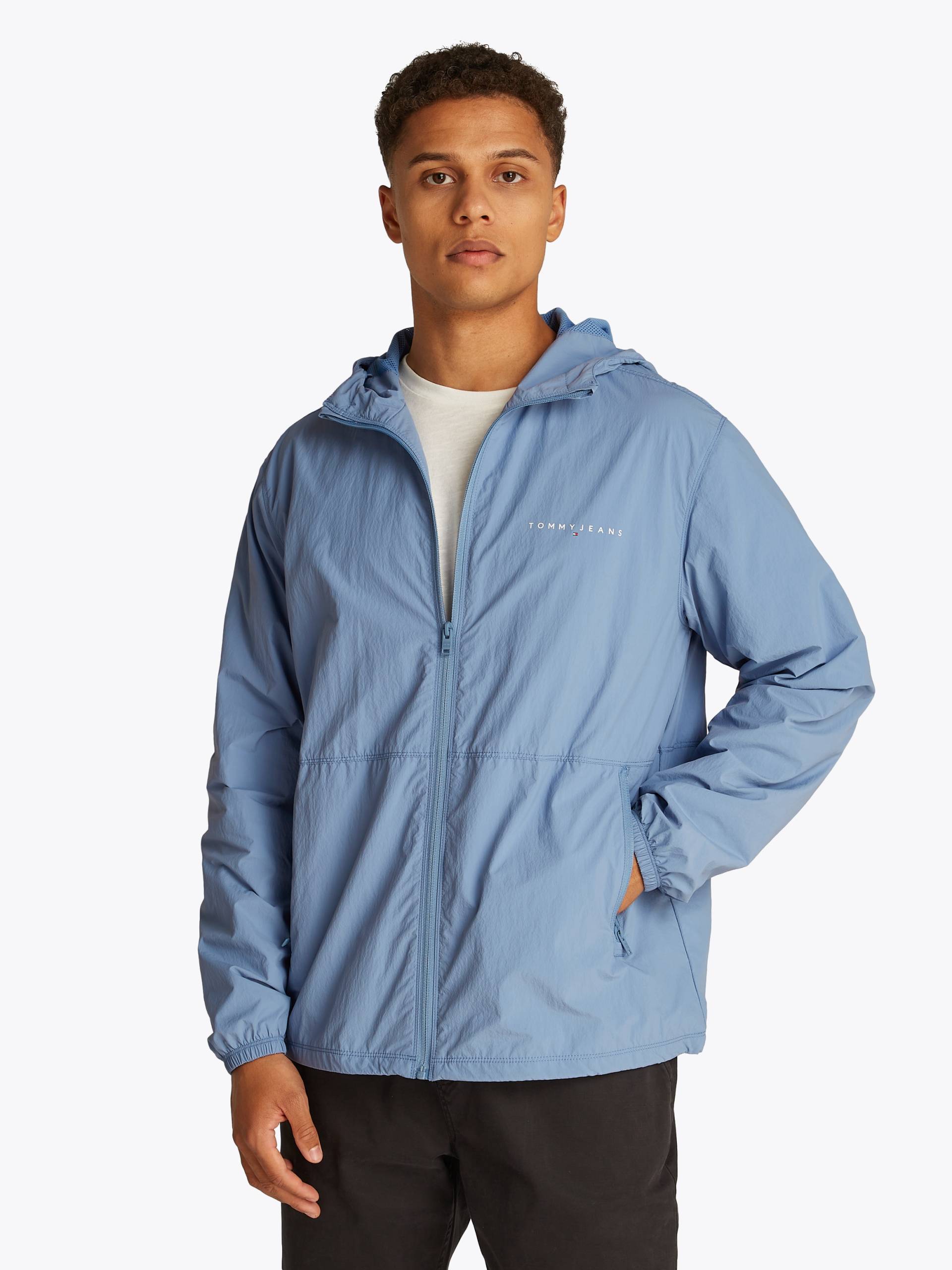 Tommy Jeans Windbreaker »TJM WINDBREAKER EXT«, mit Kapuze, Mit Rundhalsausschnitt von TOMMY JEANS