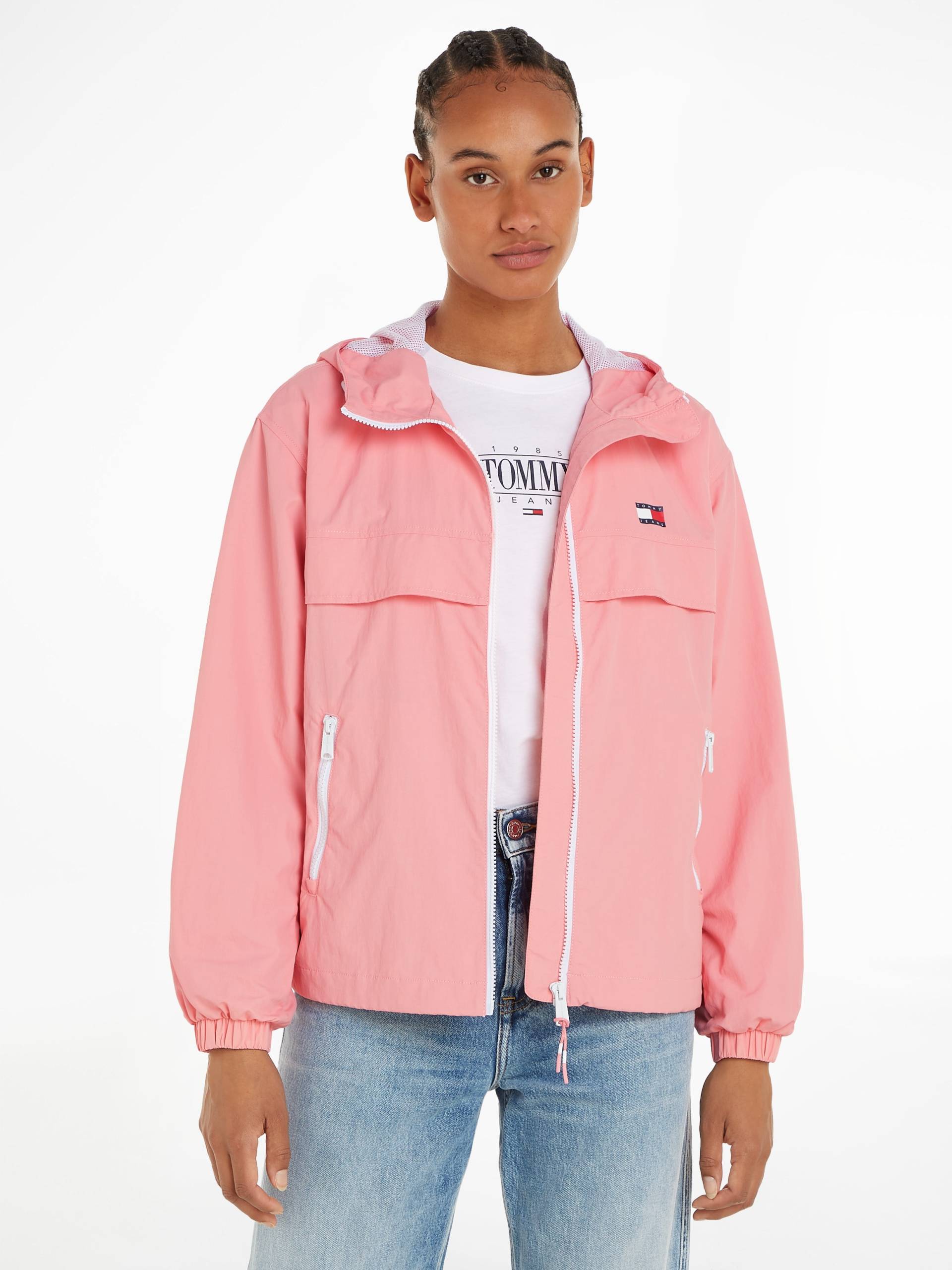 Tommy Jeans Windbreaker »TJW CHICAGO WINDBREAKER EXT«, mit Kapuze, mit kontrastfarbenen Reissverschlüssen von TOMMY JEANS