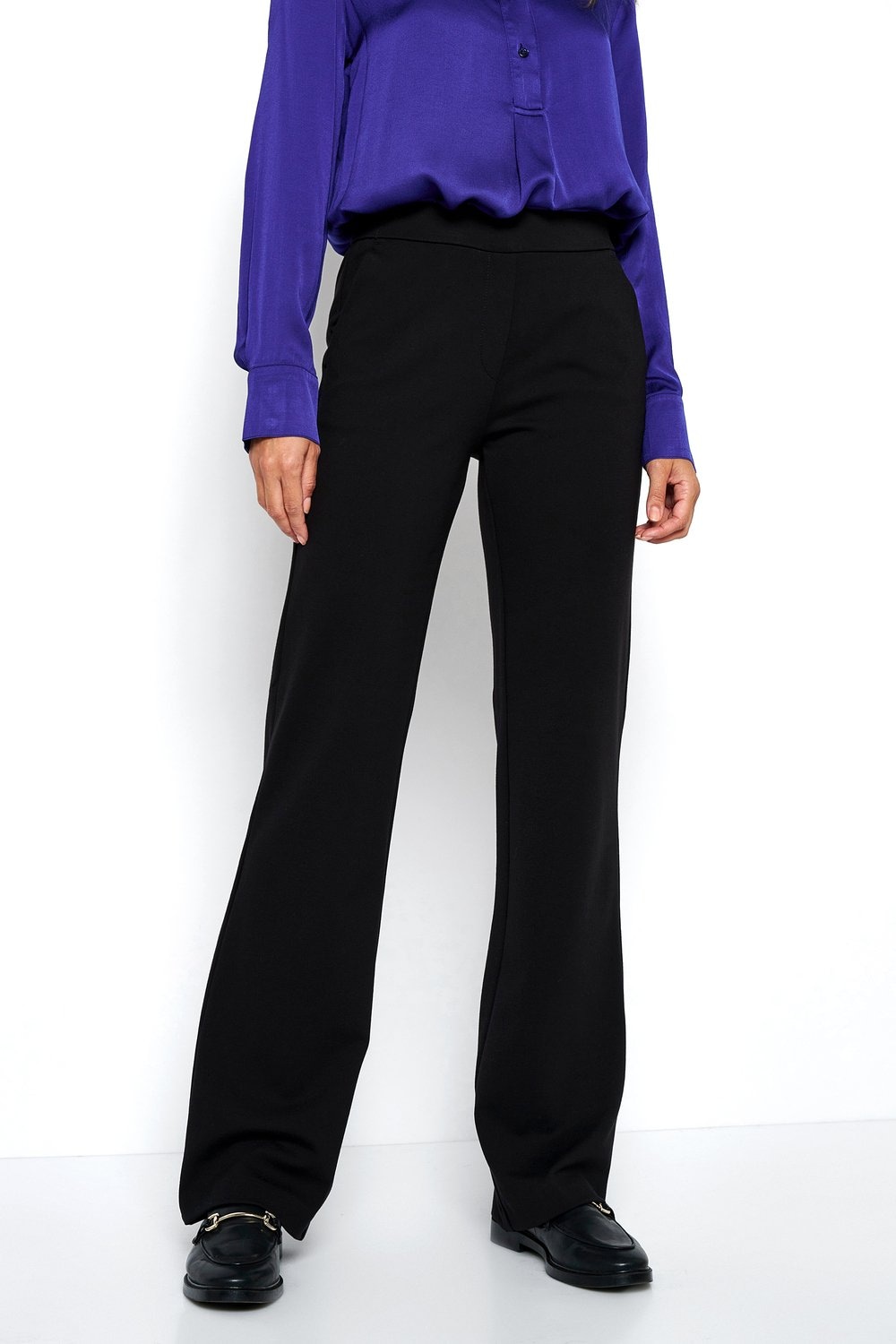 TONI Stretch-Hose »Jenny Wide Leg«, bi-elastisch, für eine bequeme Passform TONI Stretch-Hose »Jenny Wide Leg«, bi-elastisch, für eine bequeme Passform von TONI