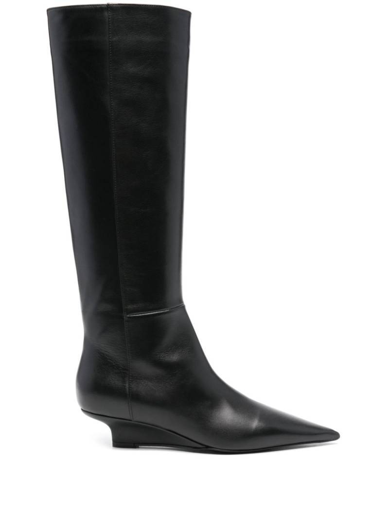 TOTEME 40mm leather knee boots - Black von TOTEME