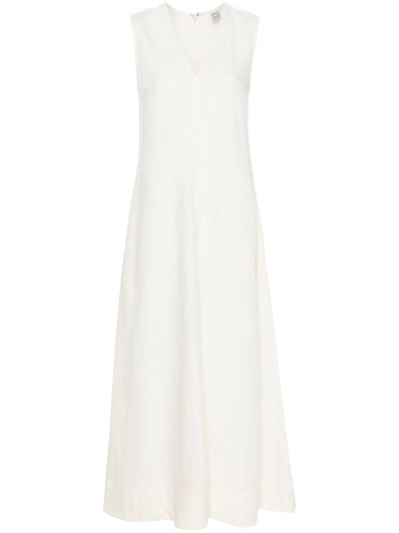 TOTEME V-neck flared maxi dress - White von TOTEME