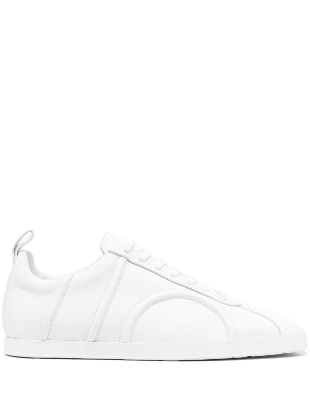 TOTEME leather low-top sneakers - White von TOTEME