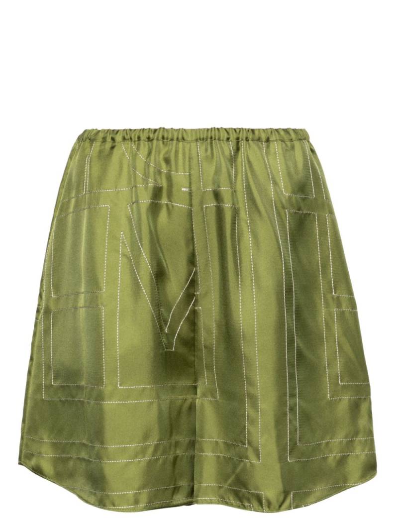 TOTEME monogram-embroidered pyjama shorts - Green von TOTEME