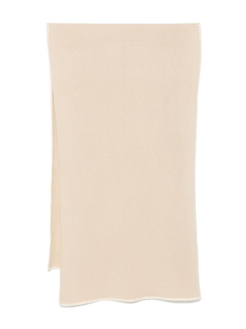 TOTEME whipstitch-trim scarf - Neutrals von TOTEME