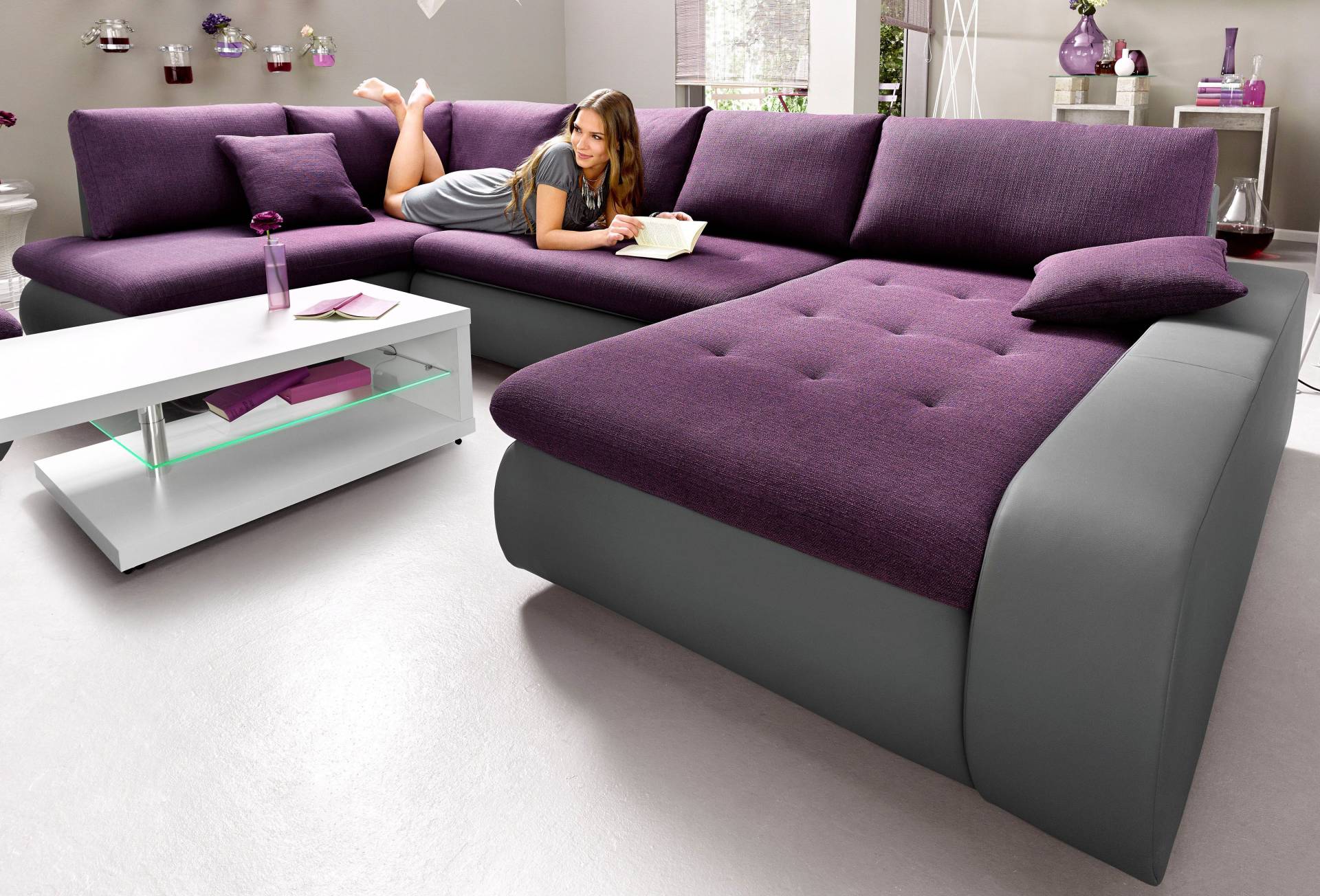 TRENDMANUFAKTUR Wohnlandschaft »Indie, toller Sitzkomfort, aufwendige Detailverarbeitung, U-Form«, wahlweise mit Bettfunktion TRENDMANUFAKTUR Wohnlandschaft »Indie, toller Sitzkomfort, aufwendige Detailverarbeitung, U-Form«, wahlweise mit Bettfunktion von TRENDMANUFAKTUR
