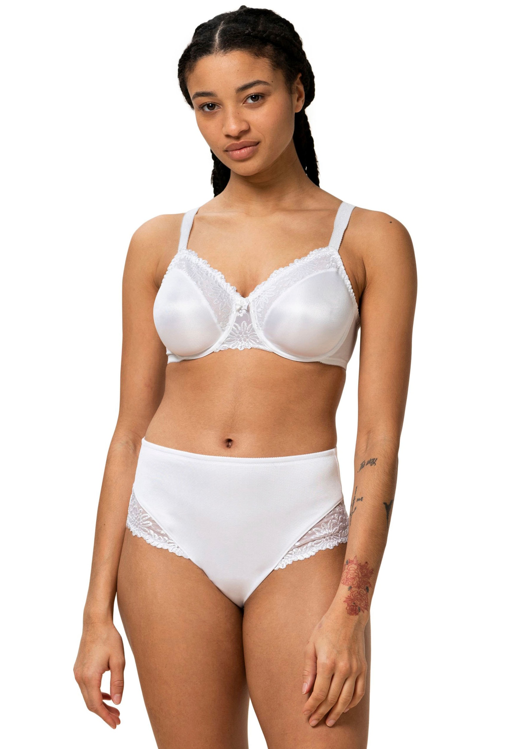 Triumph Minimizer-BH »Ladyform Soft W X«, Cup C-F, Bügel-BH mit Spitzendetails von Triumph