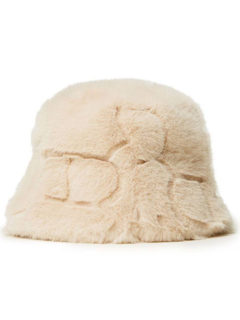 TWINSET faux fur logo hat - Neutrals von TWINSET