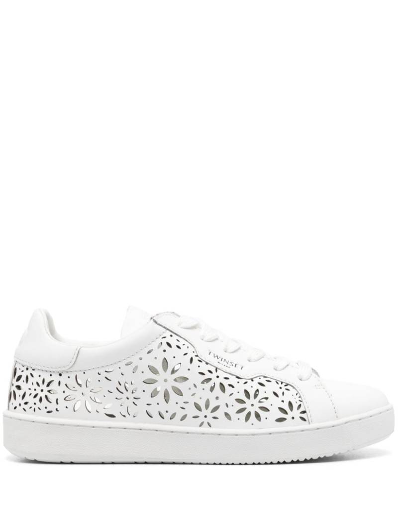 TWINSET laser-cut leather sneakers - White von TWINSET