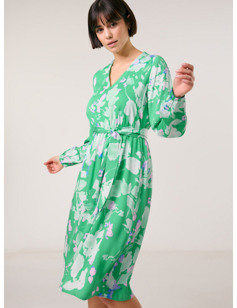 TAIFUN Damen Kniebedeckendes Kleid mit Blumenmuster Viskose Grün TAIFUN Damen Kniebedeckendes Kleid mit Blumenmuster Viskose Grün von Taifun