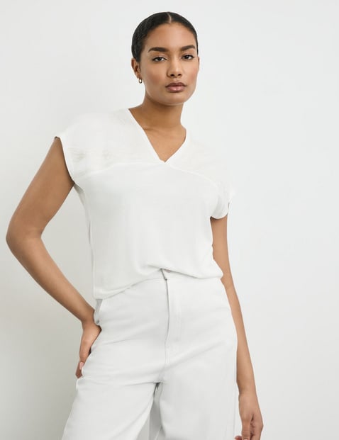 TAIFUN Damen T-Shirt mit floraler Stickerei 58cm Kurzarm V-Ausschnitt Viskose Weiss von Taifun