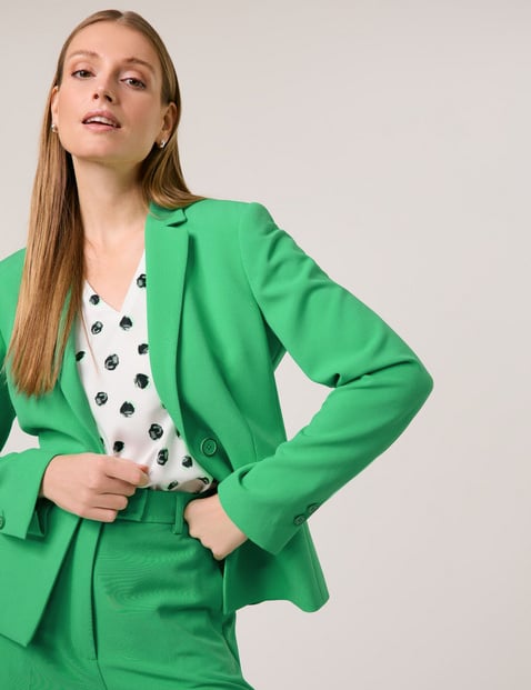 TAIFUN Damen Taillierter Blazer mit Stretchkomfort 60 cm Revers Langarm unifarben Grün von Taifun