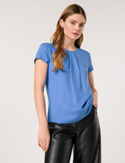 TAIFUN Damen Vielseitiges Blusenshirt mit kurzem Arm Viskose 60 cm Rundhals Kurzarm unifarben Blau von Taifun