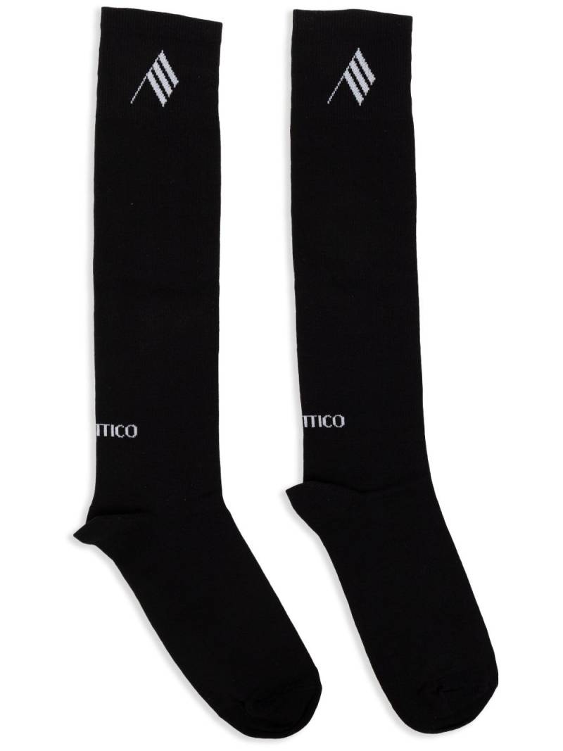 The Attico intarsia-logo ribbed socks - Black von The Attico