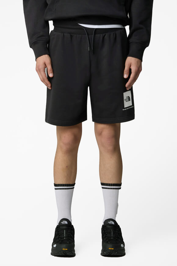 The North Face NSE Box Sweatshorts | Black | Herren  | S von The North Face