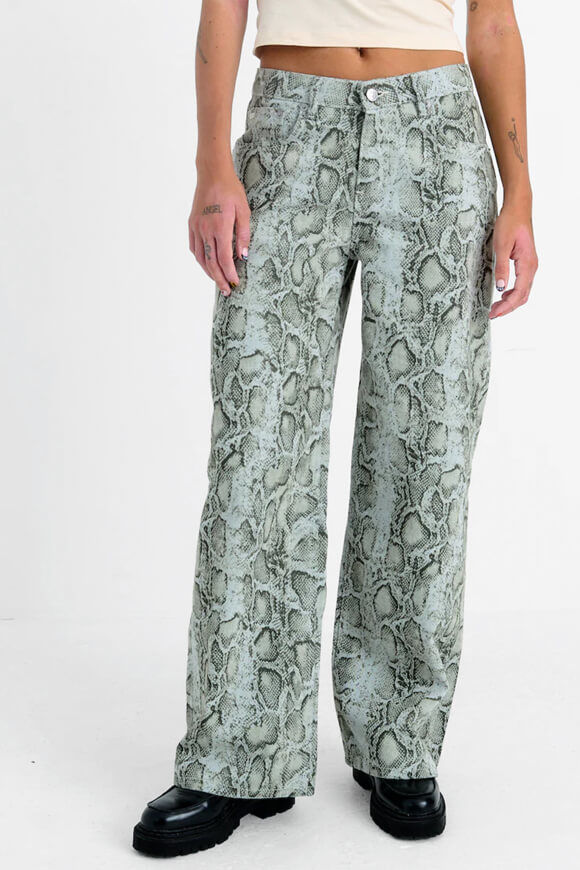 The Ragged Priest Release Slouchy Fit Wide Leg Jeans | Green Snake | Damen  | 24 von The Ragged Priest