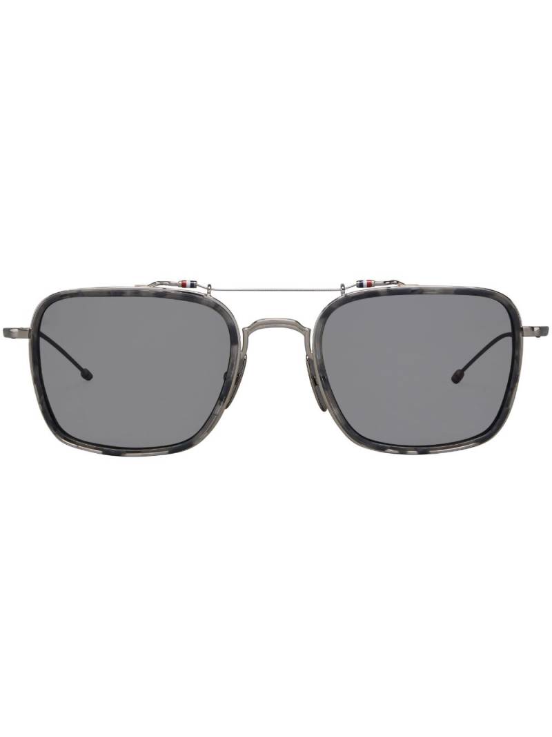 Thom Browne Eyewear tortoiseshell rectangular-frame sunglasses - Grey von Thom Browne Eyewear